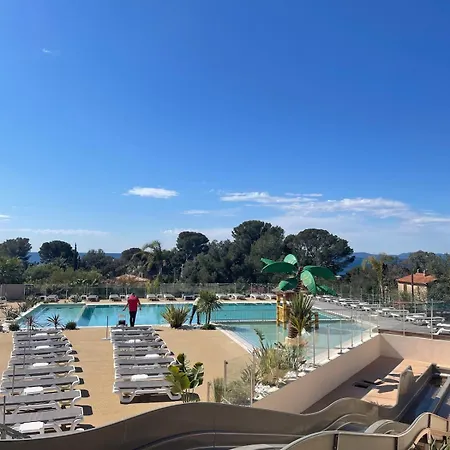 Vue Panoramique Terrasse Будинок відпочинку