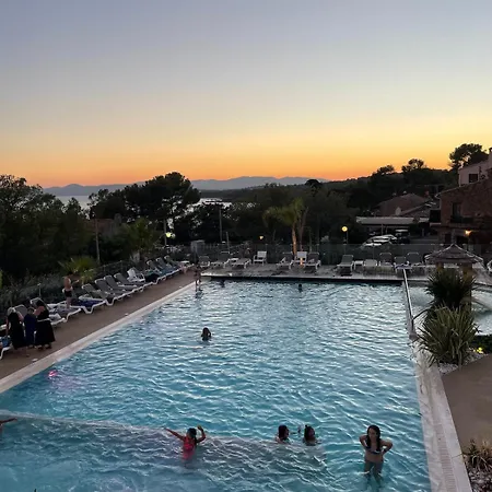 펜션 Vue Panoramique Terrasse *